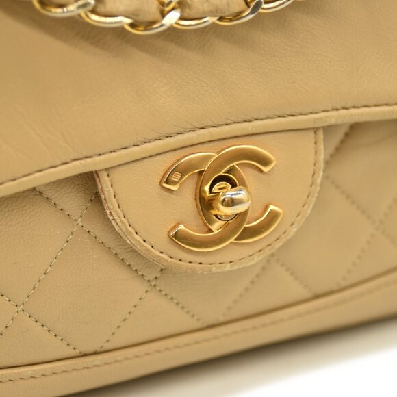 CHANEL Quilted CC Single Flap Shoulder Bag Matelasse Leather Chain - Picture 3 of 16